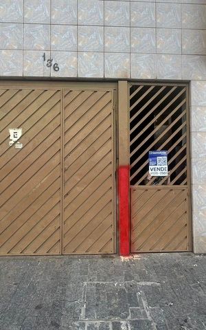Casa à venda com 151m², 2 quartos e 2 vagasFachada