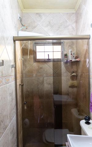 Casa à venda com 151m², 2 quartos e 2 vagasBanheiro Suíte