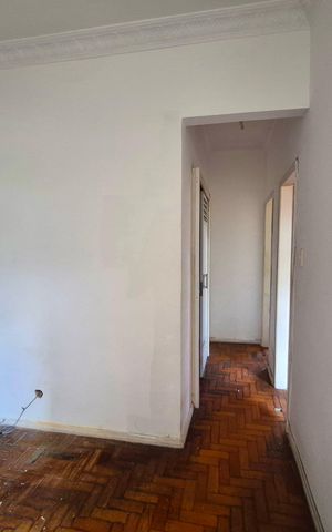 Apartamento à venda com 90m², 2 quartos e 1 vaga Apartamento à venda com 90m², 2 quartos e 1 vagaSala