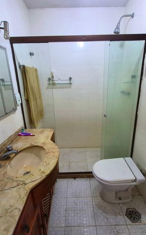 Apartamento à venda com 90m², 2 quartos e 1 vaga Apartamento à venda com 90m², 2 quartos e 1 vagaBanheiro