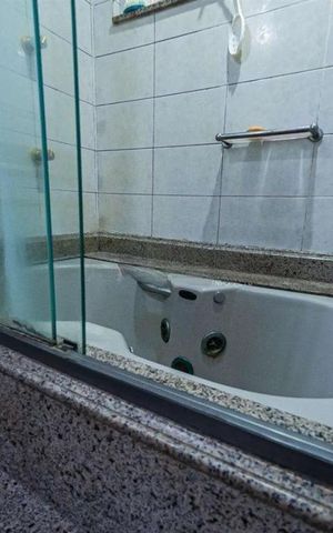 Apartamento à venda com 121m², 3 quartos e 1 vaga