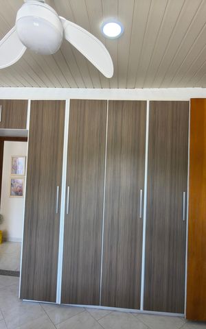 Casa à venda com 358m², 2 quartos e 1 vaga Casa à venda com 358m², 2 quartos e 1 vagaSuíte