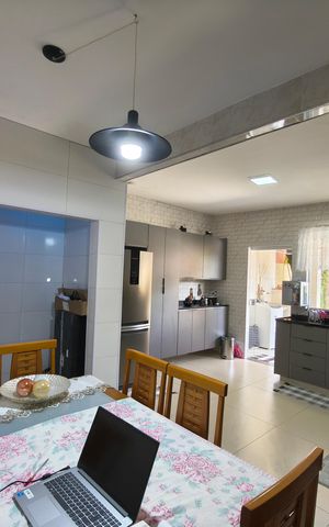 Casa à venda com 358m², 2 quartos e 1 vaga Casa à venda com 358m², 2 quartos e 1 vagaCozinha