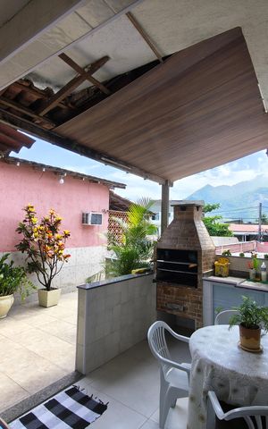 Casa à venda com 358m², 2 quartos e 1 vaga Casa à venda com 358m², 2 quartos e 1 vagaÁrea de Serviço