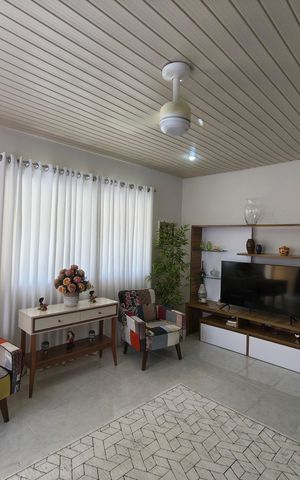 Casa à venda com 358m², 2 quartos e 1 vaga Casa à venda com 358m², 2 quartos e 1 vagaSala