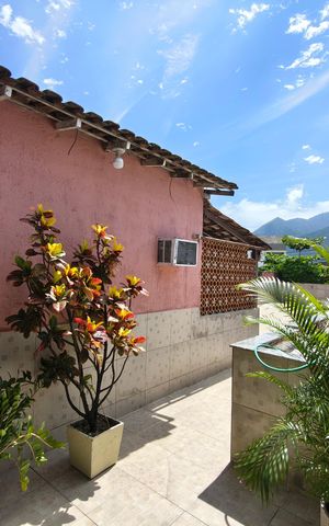 Casa à venda com 358m², 2 quartos e 1 vaga Casa à venda com 358m², 2 quartos e 1 vagaÁrea comum