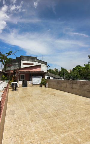 Casa à venda com 358m², 2 quartos e 1 vaga Casa à venda com 358m², 2 quartos e 1 vagaÁrea comum