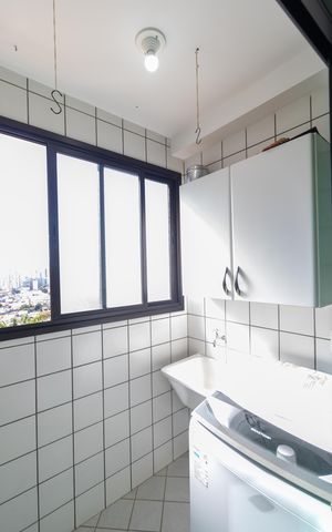 Apartamento à venda com 75m², 2 quartos e 1 vaga Apartamento à venda com 75m², 2 quartos e 1 vagaÁrea de Serviço