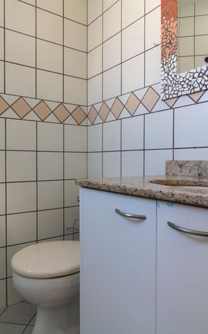 Apartamento à venda com 75m², 2 quartos e 1 vaga Apartamento à venda com 75m², 2 quartos e 1 vagaBanheiro da Suíte