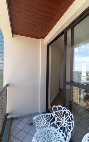 Apartamento à venda com 75m², 2 quartos e 1 vaga Apartamento à venda com 75m², 2 quartos e 1 vagaSacada