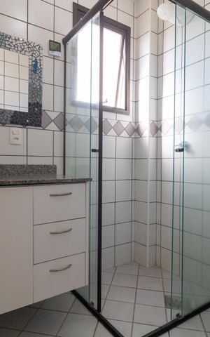 Apartamento à venda com 75m², 2 quartos e 1 vaga Apartamento à venda com 75m², 2 quartos e 1 vagaBanheiro