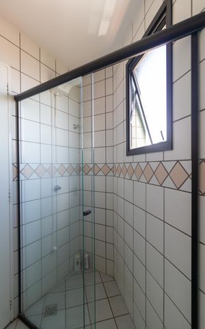 Apartamento à venda com 75m², 2 quartos e 1 vaga Apartamento à venda com 75m², 2 quartos e 1 vagaBanheiro da Suíte