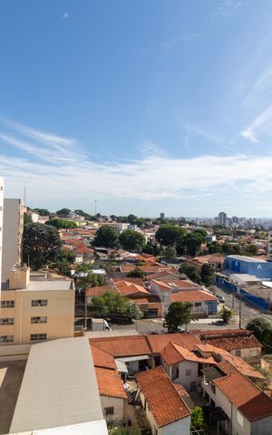 Apartamento à venda com 75m², 2 quartos e 1 vaga Apartamento à venda com 75m², 2 quartos e 1 vagaVista da Sacada