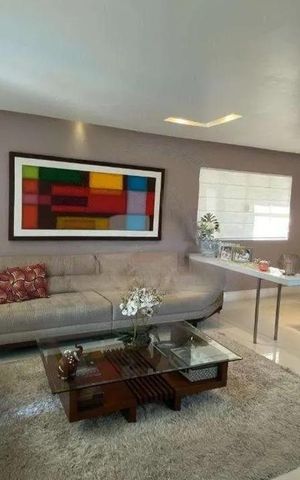 Casa de condomínio à venda com 320m², 3 quartos e 4 vagas