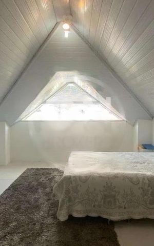 Casa de condomínio à venda com 320m², 3 quartos e 4 vagas
