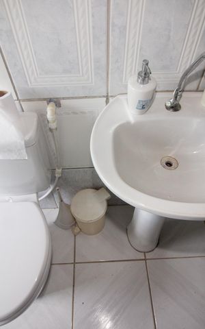 Casa à venda com 1260m², 4 quartos e 4 vagas Casa à venda com 1260m², 4 quartos e 4 vagasBanheiro do Terraço