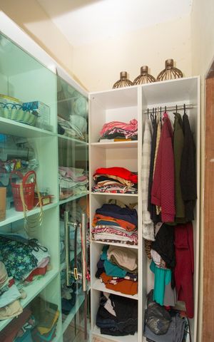 Casa à venda com 1260m², 4 quartos e 4 vagas Casa à venda com 1260m², 4 quartos e 4 vagasCloset da suíte