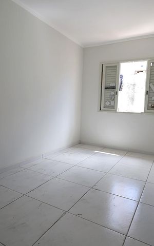 Casa à venda com 169m², 3 quartos e 2 vagas Casa à venda com 169m², 3 quartos e 2 vagasQuarto 3
