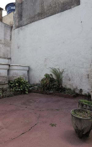 Casa à venda com 169m², 3 quartos e 2 vagas Casa à venda com 169m², 3 quartos e 2 vagasQuintal e Churrasqueira