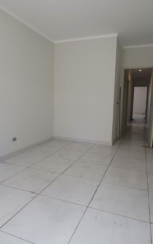 Casa à venda com 169m², 3 quartos e 2 vagas Casa à venda com 169m², 3 quartos e 2 vagasQuarto 3