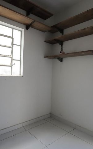 Casa à venda com 169m², 3 quartos e 2 vagas Casa à venda com 169m², 3 quartos e 2 vagasEdicula