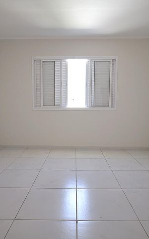 Casa à venda com 169m², 3 quartos e 2 vagas Casa à venda com 169m², 3 quartos e 2 vagasQuarto 1