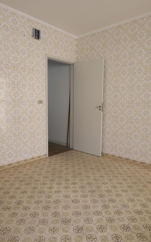 Casa à venda com 169m², 3 quartos e 2 vagas Casa à venda com 169m², 3 quartos e 2 vagasCozinha