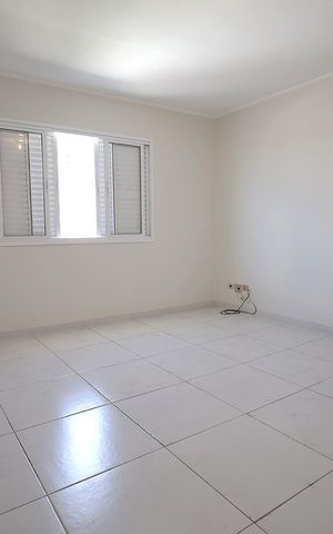 Casa à venda com 169m², 3 quartos e 2 vagas Casa à venda com 169m², 3 quartos e 2 vagasQuarto 1