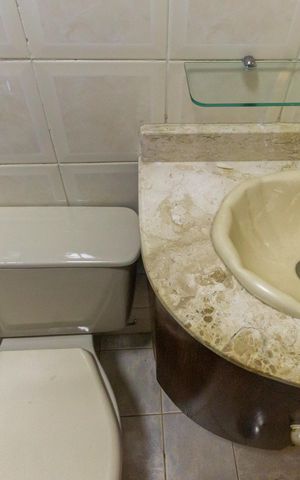 Apartamento à venda com 72m², 3 quartos e 1 vaga Apartamento à venda com 72m², 3 quartos e 1 vagaBanheiro Social