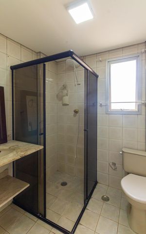Apartamento à venda com 72m², 3 quartos e 1 vaga Apartamento à venda com 72m², 3 quartos e 1 vagaBanheiro da Suíte