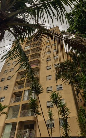 Apartamento à venda com 72m², 3 quartos e 1 vaga Apartamento à venda com 72m², 3 quartos e 1 vagaFachada do Prédio
