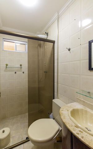 Apartamento à venda com 72m², 3 quartos e 1 vaga Apartamento à venda com 72m², 3 quartos e 1 vagaBanheiro Social