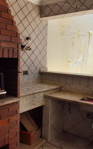 Casa para alugar com 300m², 4 quartos e 4 vagas Casa para alugar com 300m², 4 quartos e 4 vagasÁrea gourmet
