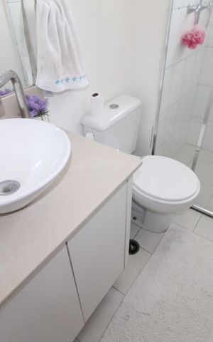 Apartamento para alugar com 72m², 2 quartos e 2 vagasBanheiro da Suíte