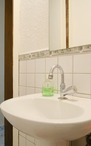 Casa de condomínio à venda com 114m², 2 quartos e 2 vagasLavabo