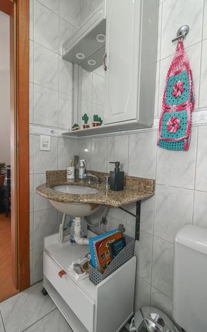 Apartamento à venda com 76m², 2 quartos e 1 vagaBanheiro