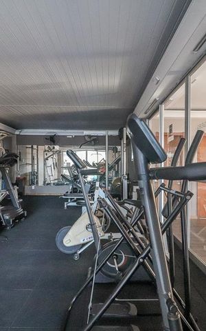 Apartamento à venda com 76m², 2 quartos e 1 vagaÁrea comum - Academia