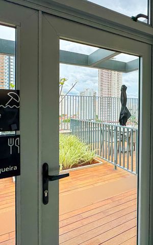 Studio à venda com 27m², 1 quarto e sem vaga Studio à venda com 27m², 1 quarto e sem vagaCobertura