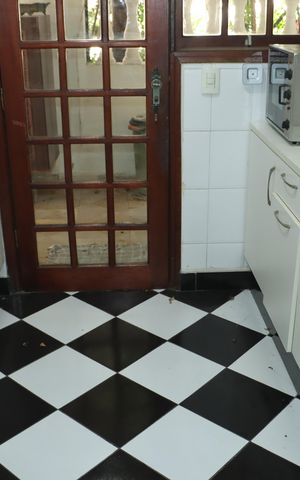 Casa de condomínio para alugar com 400m², 5 quartos e 4 vagasCozinha 2