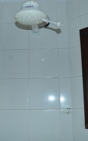 Casa de condomínio para alugar com 400m², 5 quartos e 4 vagasBanheiro Social 2