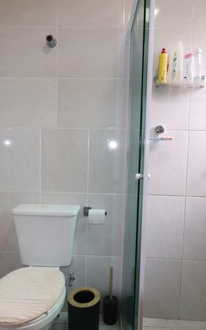 Casa à venda com 137m², 3 quartos e 3 vagasBanheiro Quarto 1 suíte