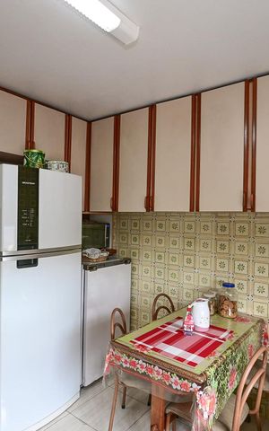 Casa à venda com 146m², 3 quartos e 2 vagasCozinha