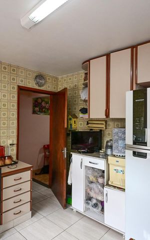Casa à venda com 146m², 3 quartos e 2 vagasCozinha