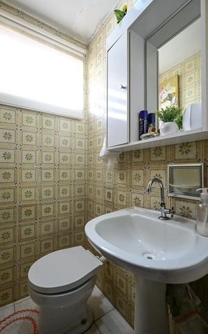 Casa à venda com 146m², 3 quartos e 2 vagasLavabo