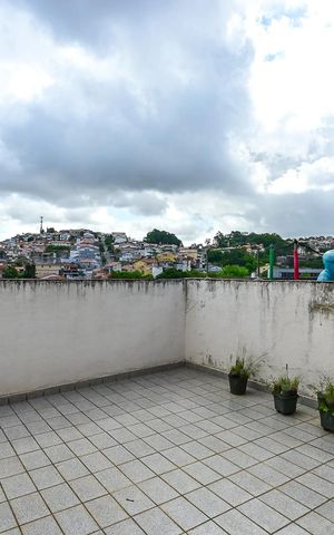 Casa à venda com 146m², 3 quartos e 2 vagasQuintal