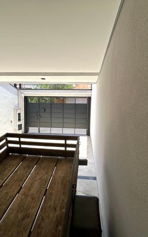 Casa à venda com 150m², 3 quartos e 3 vagas Casa à venda com 150m², 3 quartos e 3 vagasÁrea comum
