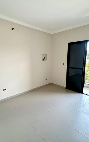Casa à venda com 150m², 3 quartos e 3 vagas Casa à venda com 150m², 3 quartos e 3 vagasQuarto 3