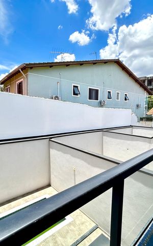 Casa à venda com 150m², 3 quartos e 3 vagas Casa à venda com 150m², 3 quartos e 3 vagasVaranda do Quarto 2