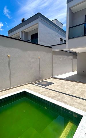 Casa à venda com 150m², 3 quartos e 3 vagas Casa à venda com 150m², 3 quartos e 3 vagasÁrea comum