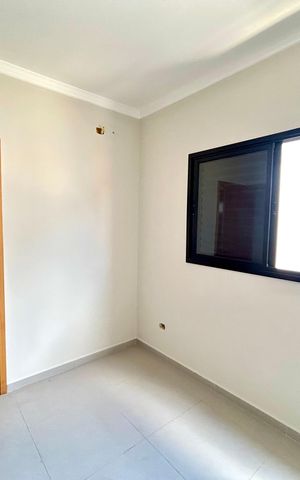 Casa à venda com 150m², 3 quartos e 3 vagas Casa à venda com 150m², 3 quartos e 3 vagasQuarto
